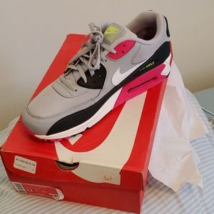 Nike Air max 90 essential